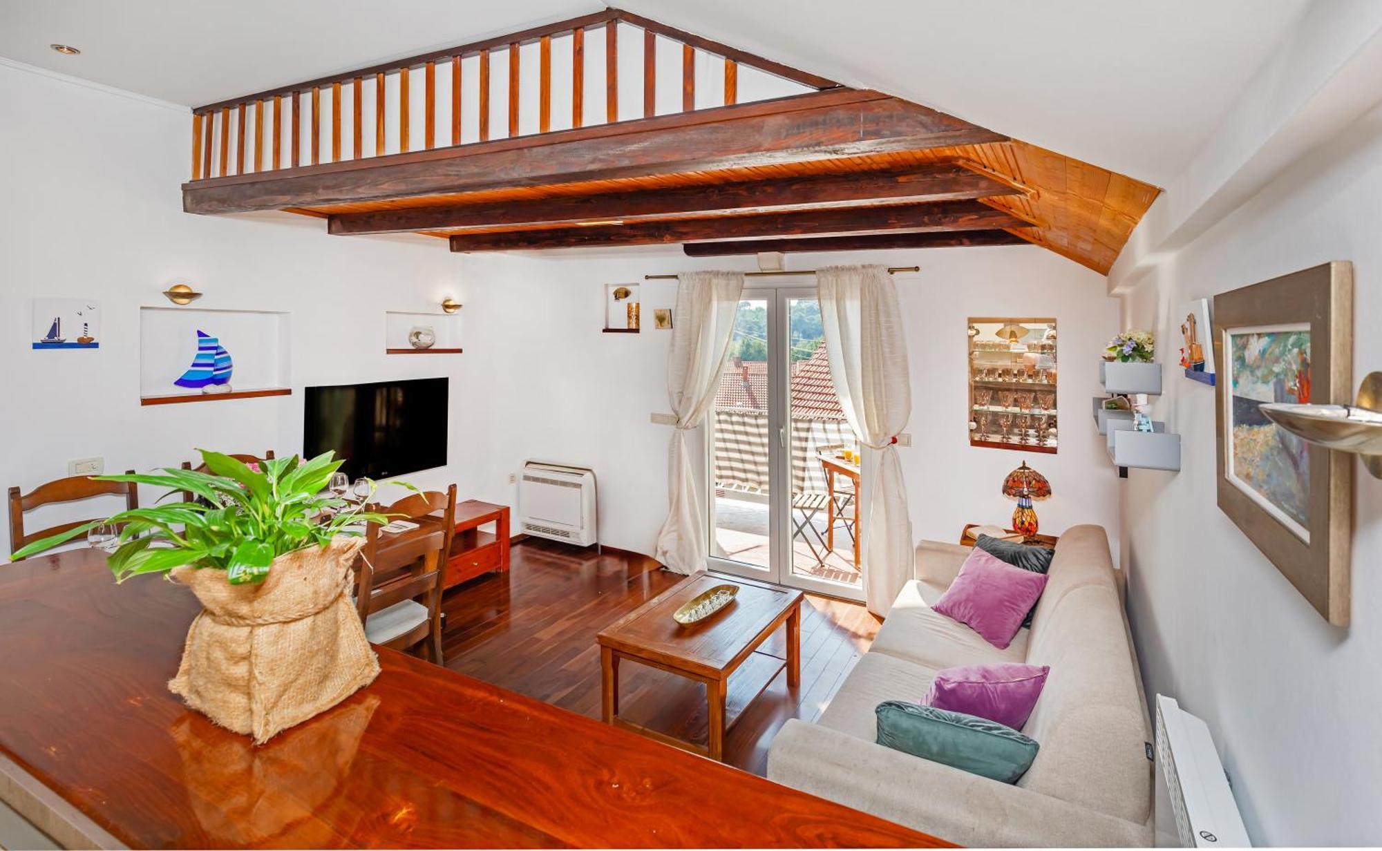 Apartment Ive Mlini
