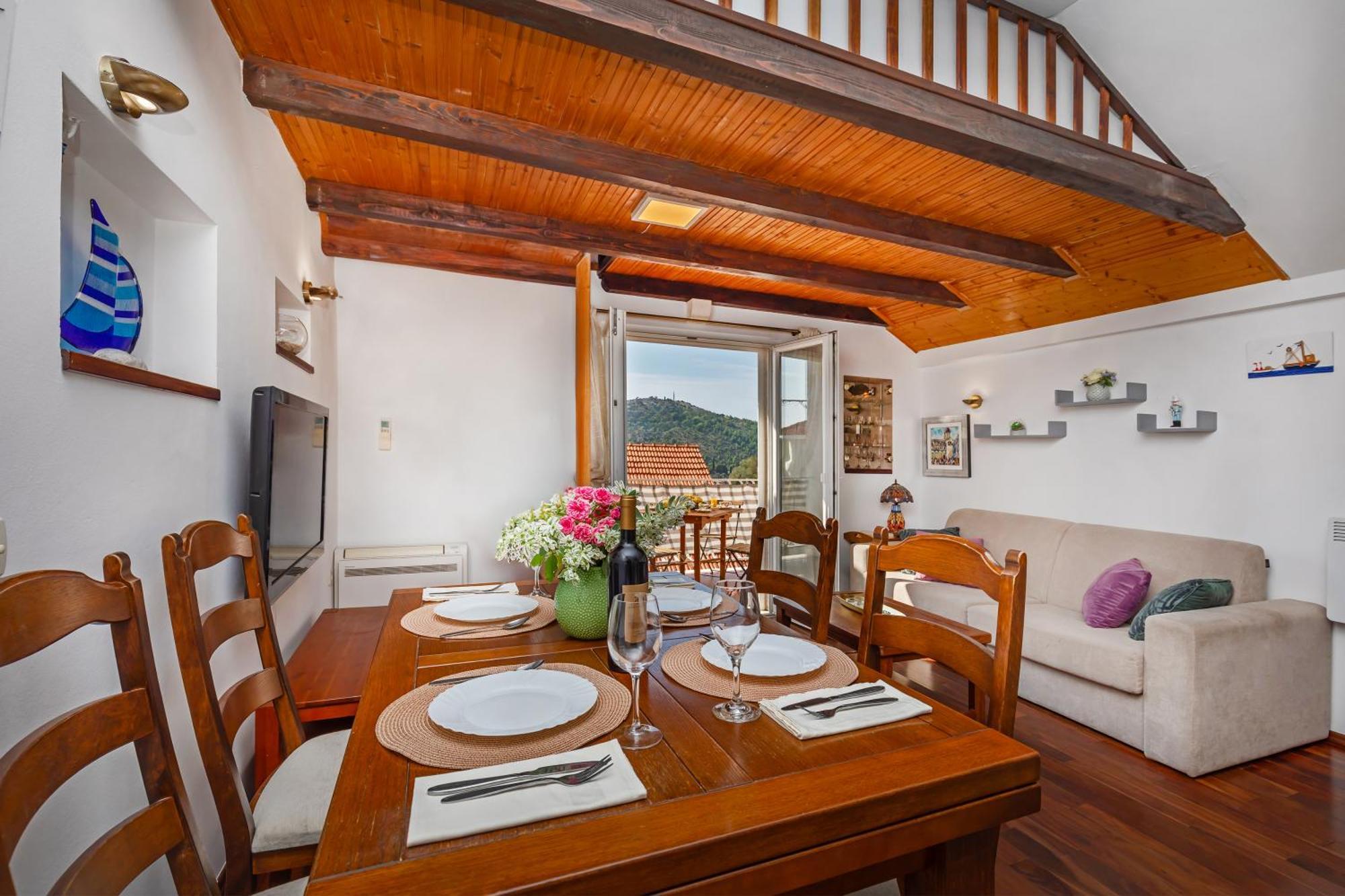 Apartment Ive
